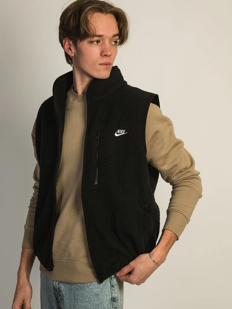 NIKE CLUB WINTER VEST