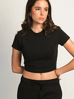 NIKE SPORTSWEAR CHILL CROP T-SHIRT