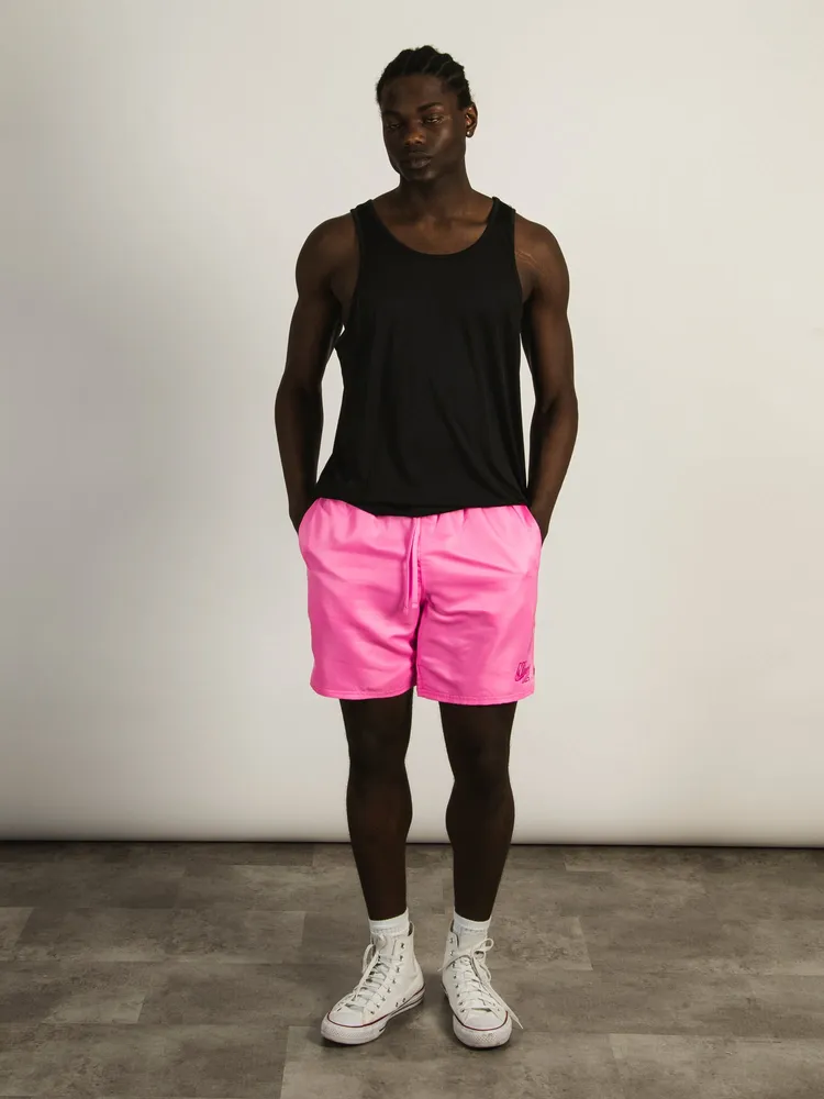 NIKE ESSENTIALS LOGO LAP 7' VOLLEY SHORT