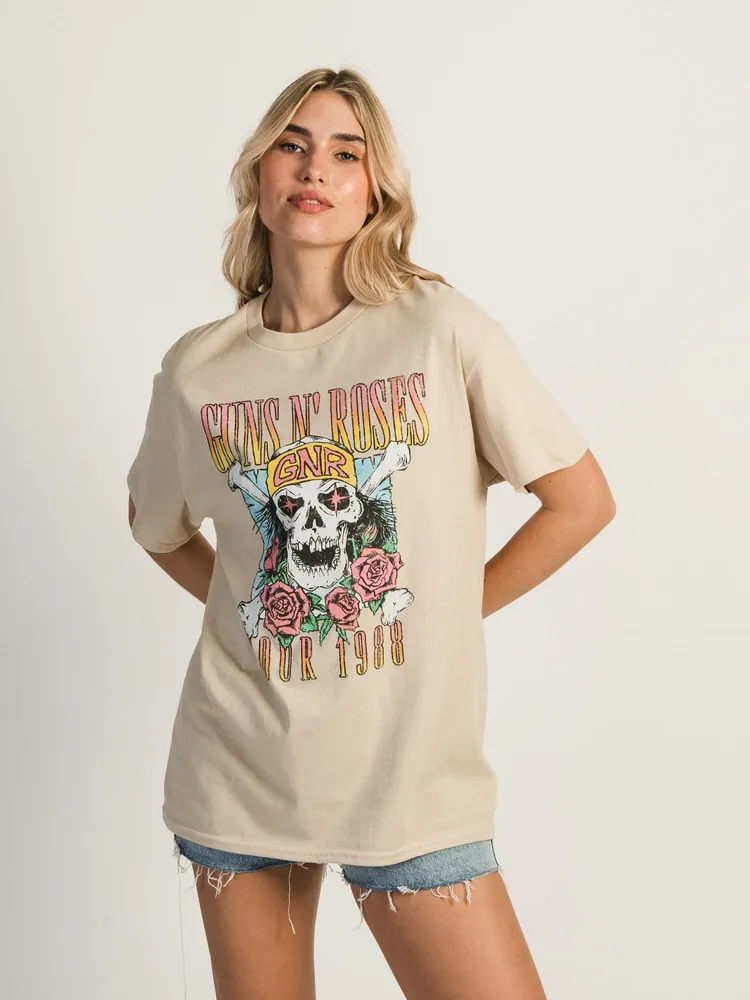 NTD APPAREL GUNS N ROSES SKULL 1989 TEE