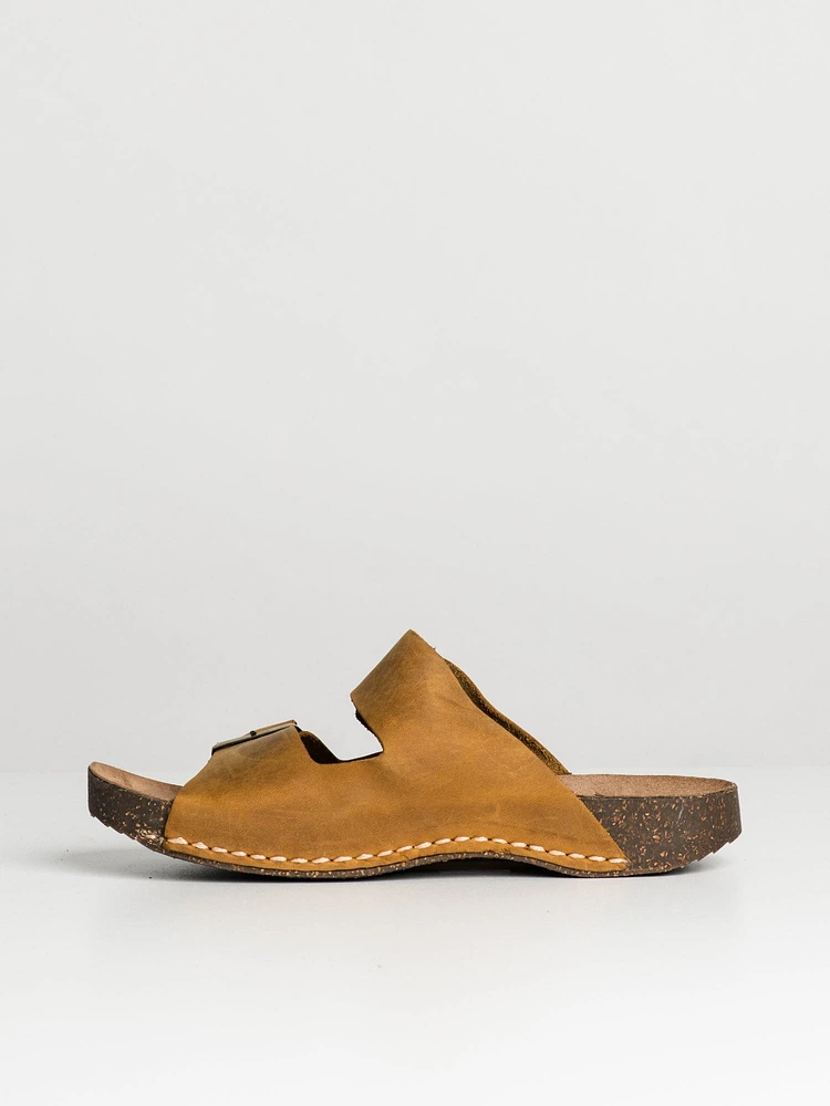 WOMENS SCOUT & TRAIL CLAUDIA SANDALS