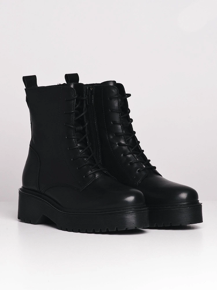 WOMENS SKYLER BOOTS - CLEARANCE