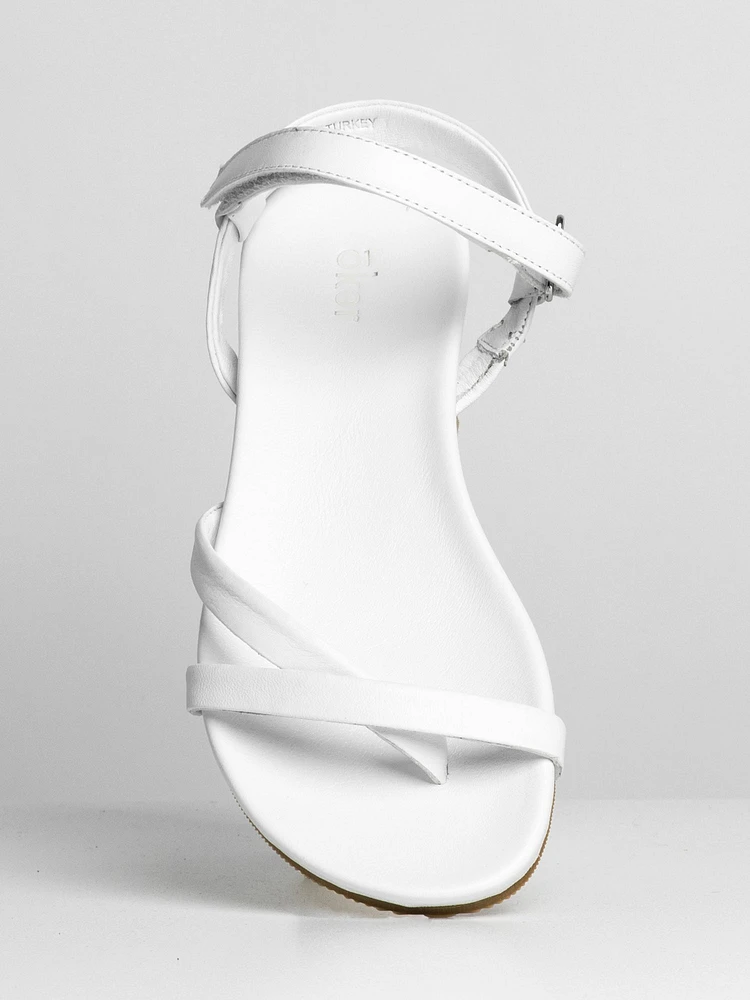 SANDALE EN CUIR SASHA POUR FEMME