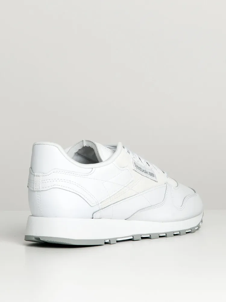 MENS REEBOK CLASSIC LEATHER SNEAKERS - CLEARANCE