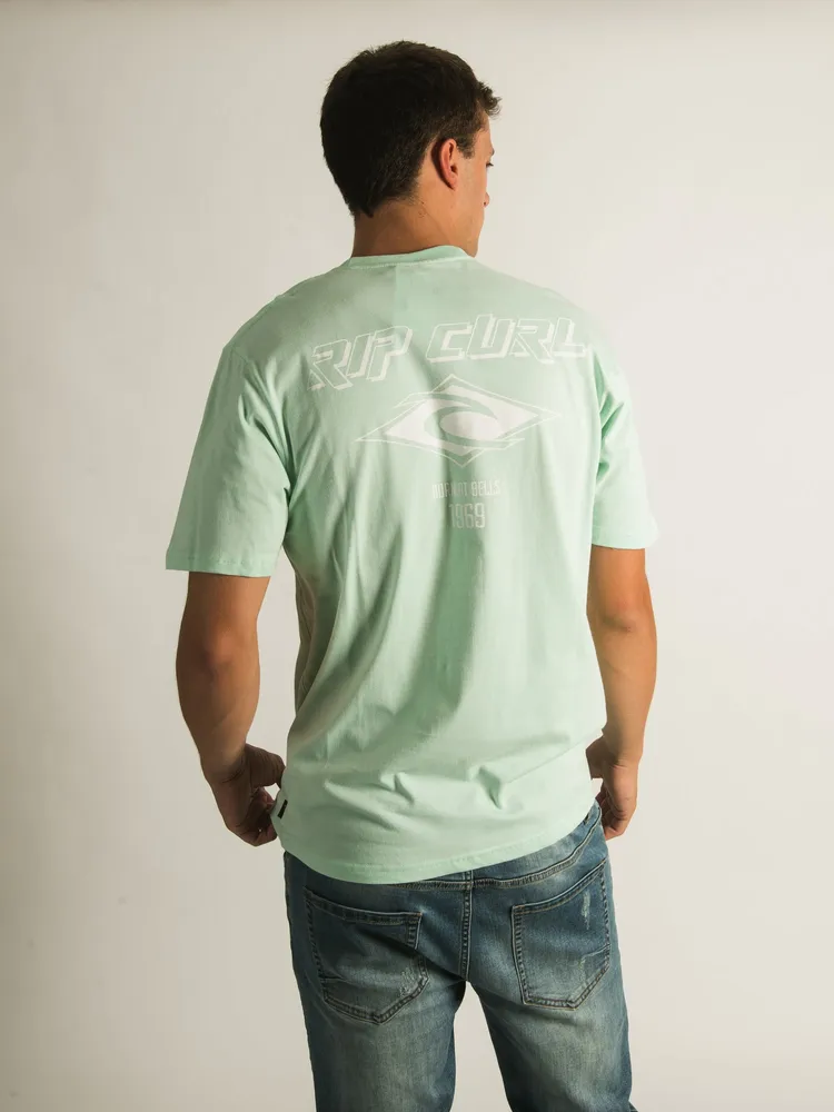 RIPCURL FADE OUT ICON T-SHIRT - CLEARANCE