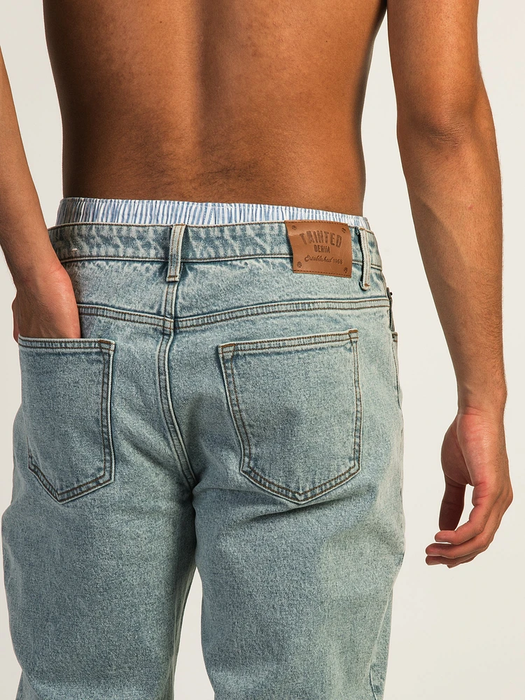 JEANS AMPLE TAINTED – DÉLAVAGE DENIM CLAIR