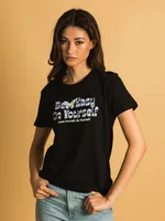 VANS WELLNESS T-SHIRT - CLEARANCE