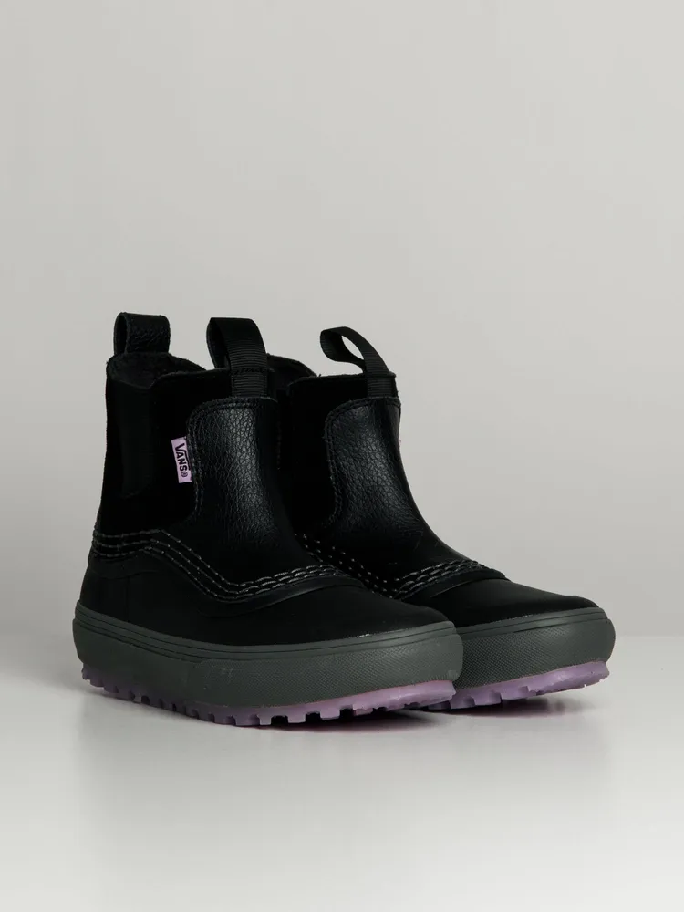 WOMENS VANS STANDARD MID CHELSEA SNOW MTE