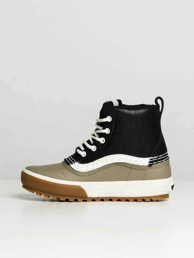 WOMENS VANS STANDARD MID SNOW MTE BOOT