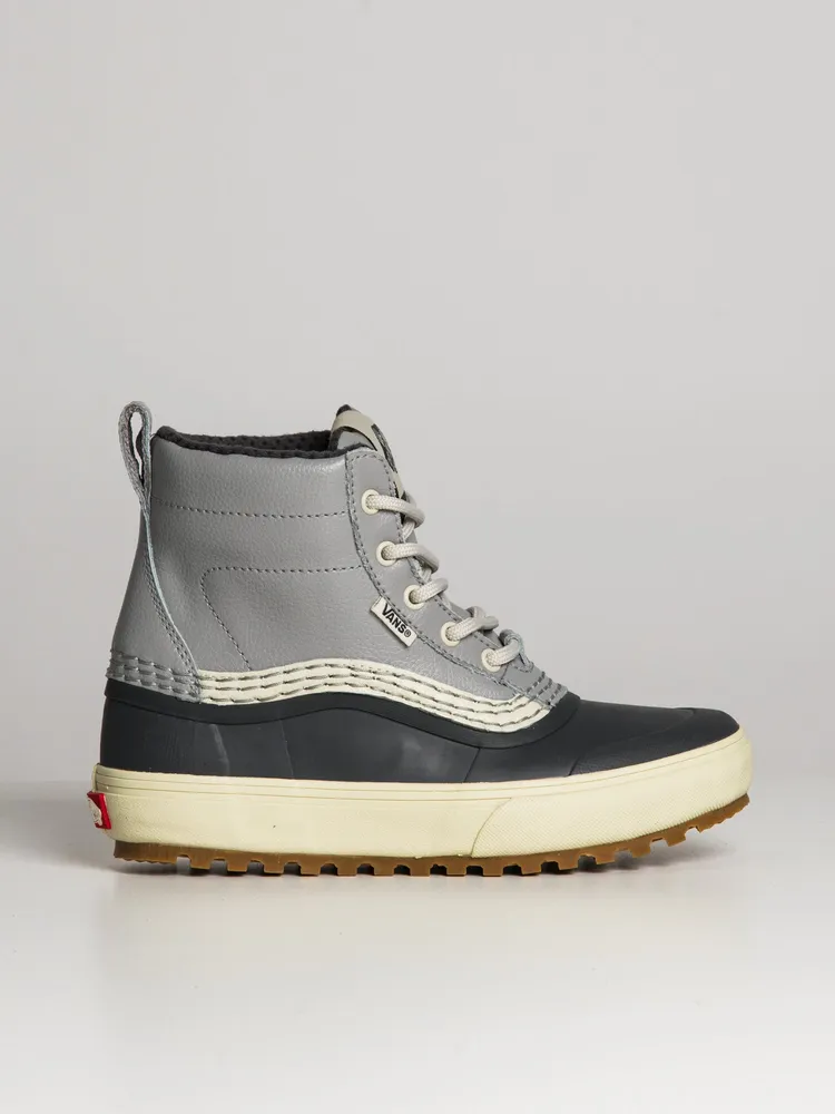 WOMENS VANS STANDARD MID SNOW MTE BOOT - CLEARANCE