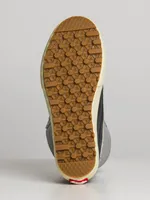 WOMENS VANS STANDARD MID SNOW MTE BOOT - CLEARANCE