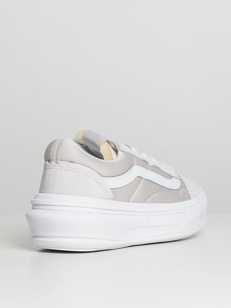 WOMENS VANS COMFYCUSH OLD SKOOL OVERT