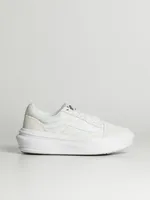 WOMENS VANS OLD SKOOL OVERT CC