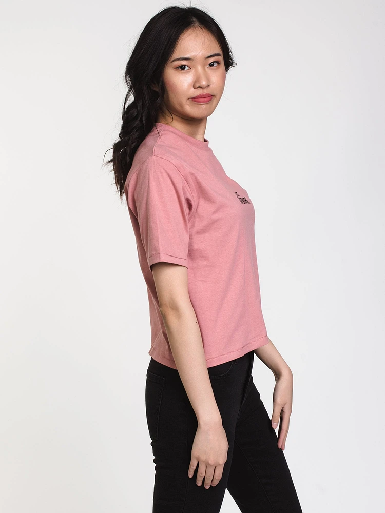 WOMENS BILLY CLUB CROP TEE - ASH ROSE CLEARANCE