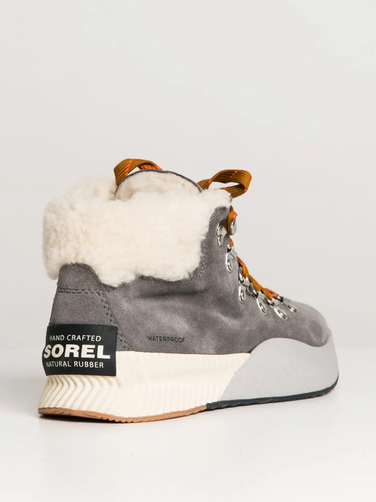 WOMENS SOREL OUT N ABOUT III CONQUEST BOOT - CLEARANCE