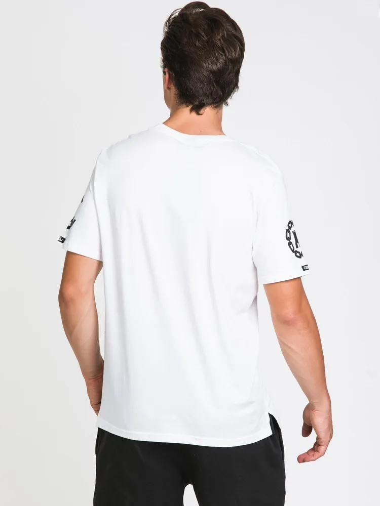 CROOKS & CASTLES SPLIT HEM T-SHIRT - CLEARANCE