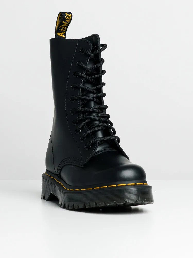 WOMENS DR MARTENS 1490 BEX SMOOTH BOOT - CLEARANCE