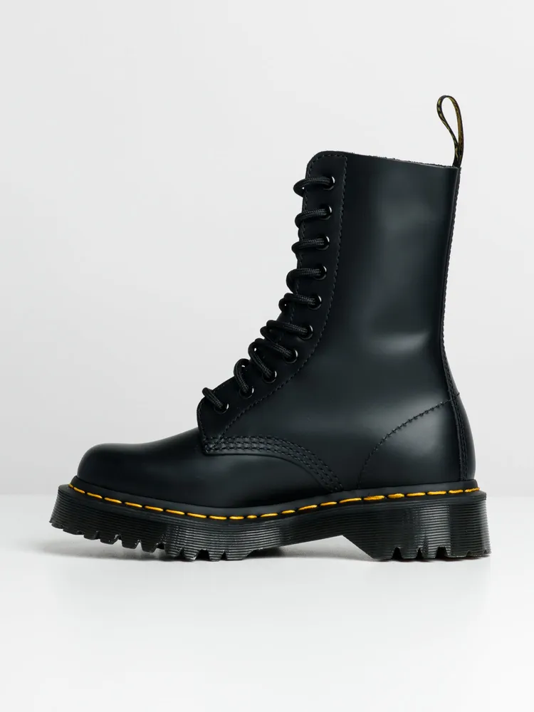 WOMENS DR MARTENS 1490 BEX SMOOTH BOOT - CLEARANCE