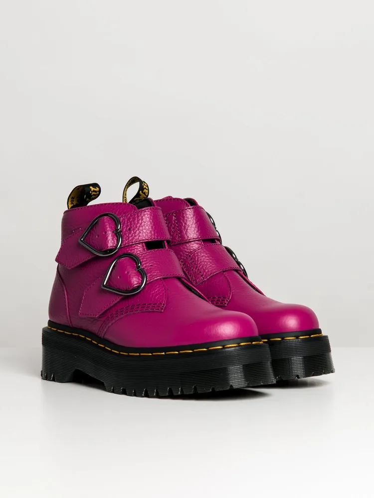 WOMENS DR MARTENS DEVON HEART BOOT - CLEARANCE