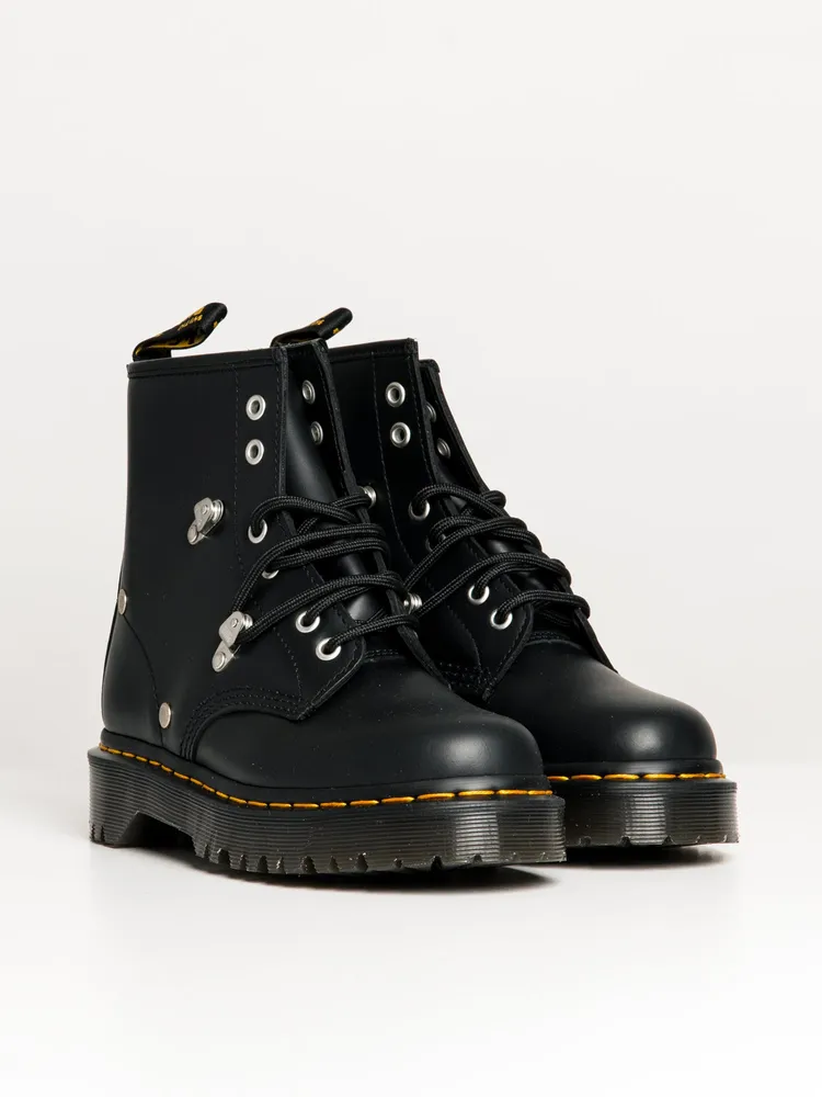 WOMENS DR MARTENS 1460 BEX STUD BOOT - CLEARANCE