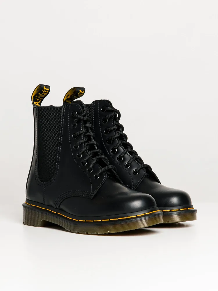 WOMENS DR MARTENS 1460 HARPER SMOOTH BOOT - CLEARANCE