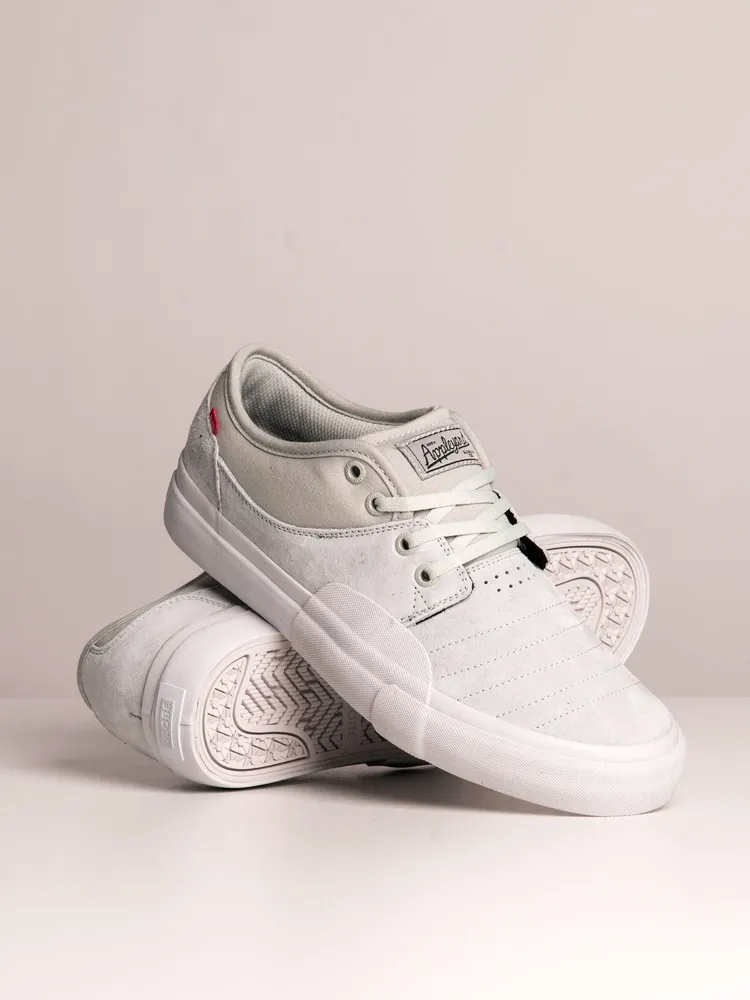 MENS GLOBE MAHALO PLUS SNEAKER - CLEARANCE