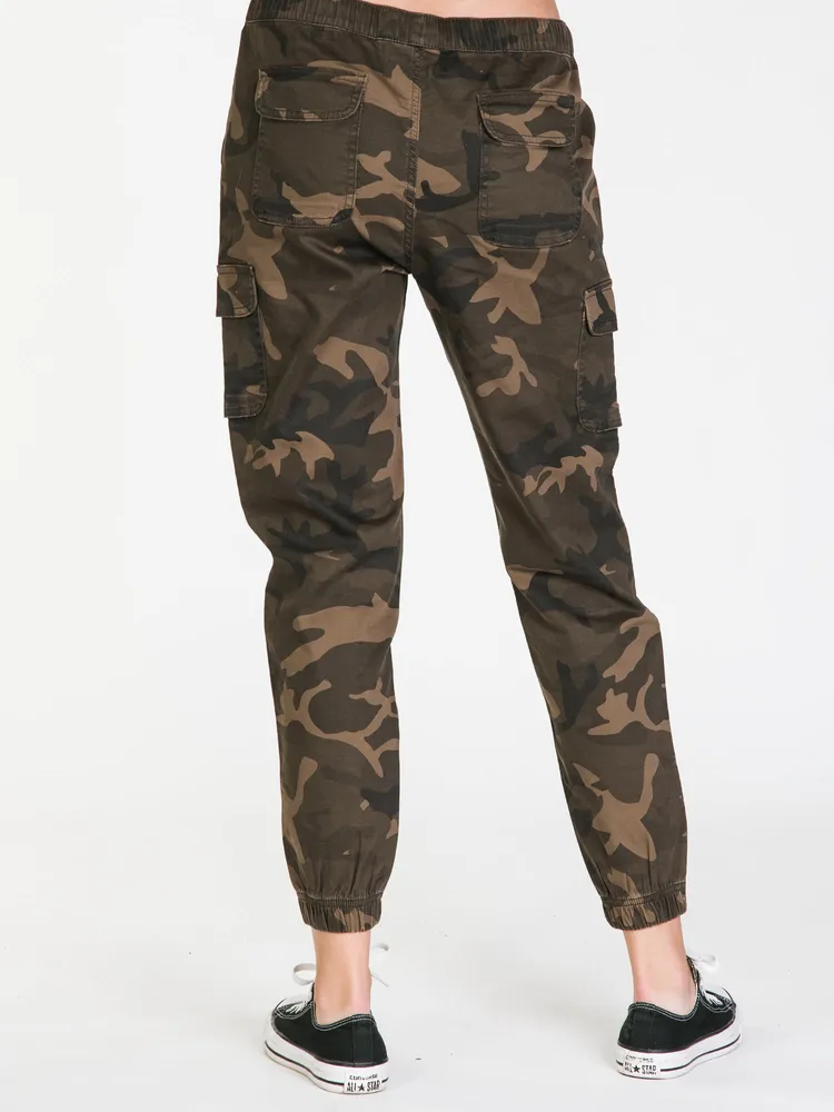 HARLOW DALLAS HYBRID JOGGER CAMO - CLEARANCE