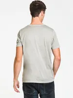 KOLBY GARMENT DYE POCKET TEE