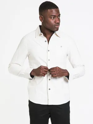 KOLBY CHASE BUTTON UP