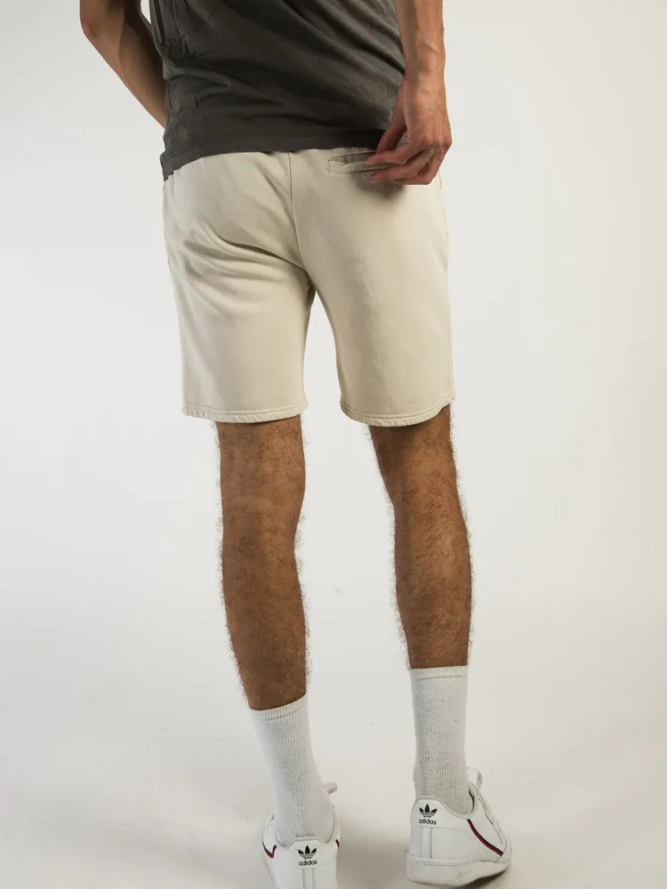 LIRA FLEECE JOGGER SHORT - CLEARANCE