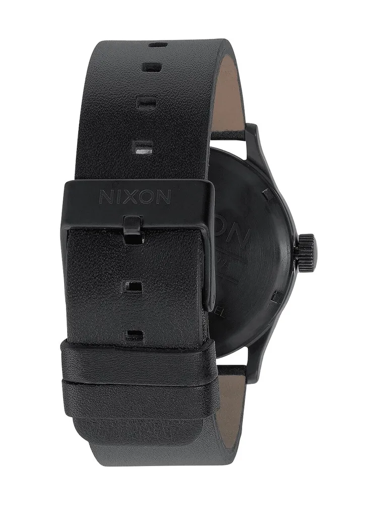 NIXON SENTRY LEATHER WATCH