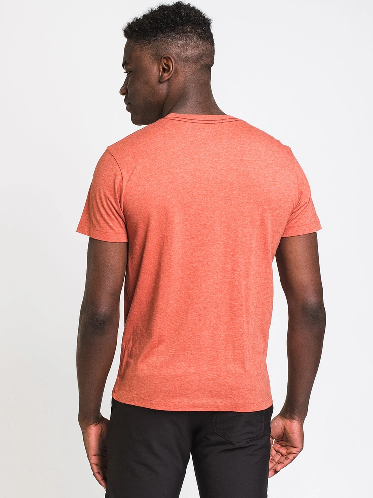 BIG RVCA SHORT SLEEVE TEE - CLEARANCE