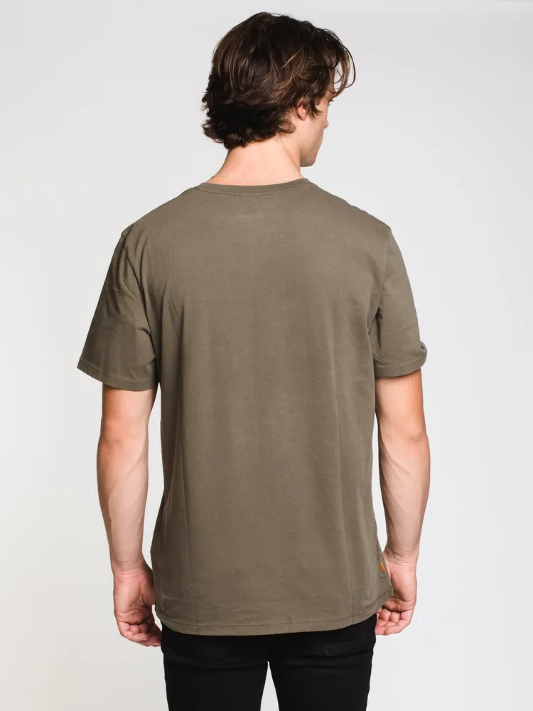 MENS TIM LOGO C/S SHORT SLEEVE T-SHIRT - OLIVE CLEARANCE