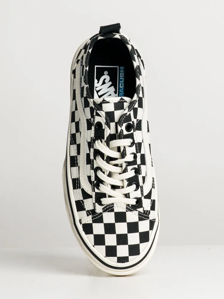 WOMENS VANS SENTRY OLD SKOOL WC CANVAS SNEAKER - CLEARANCE