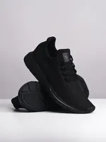 MENS SWIFT RUN BLACK/BLACK SNEAKERS - CLEARANCE