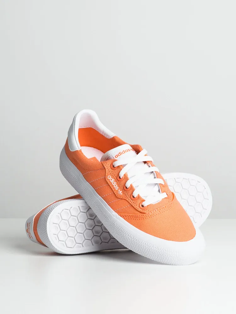 WOMENS 3MC - CHALK CORAL/WHITE CLEARANCE