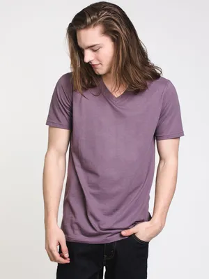 MENS VICTOR VNECK T - LILAC CLEARANCE