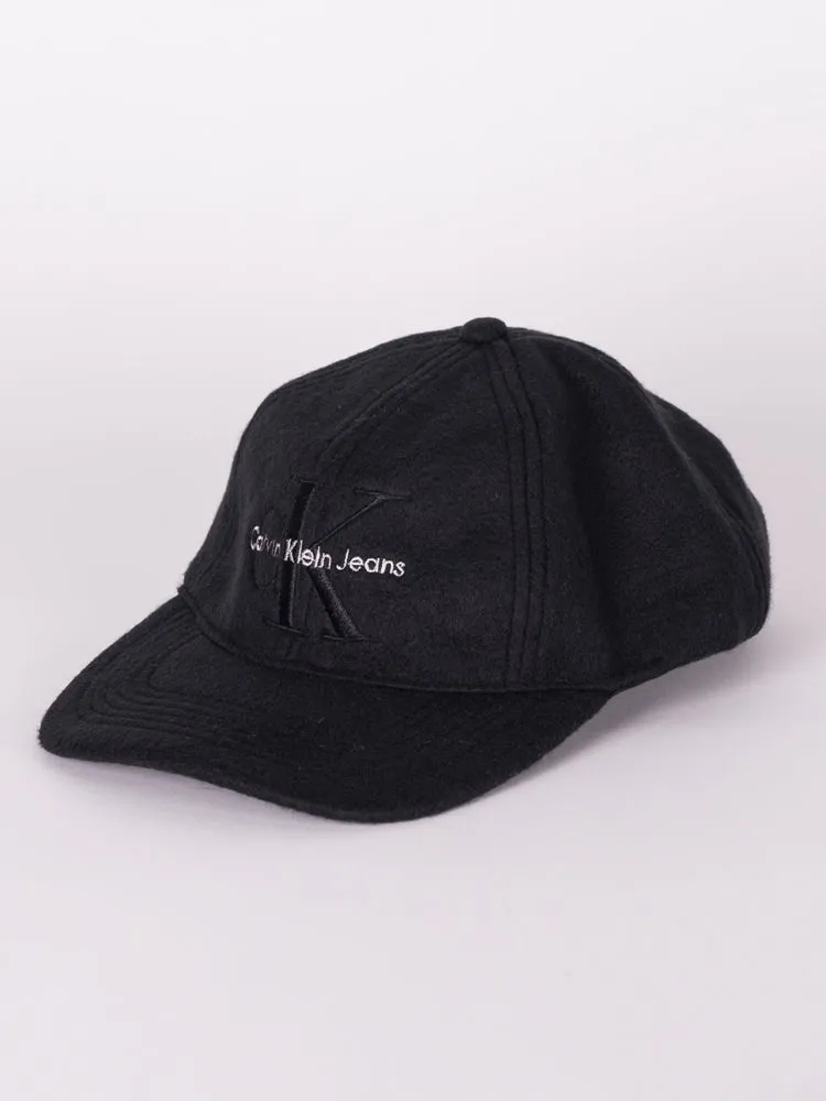 CK JEANS EMB HAT - BLACK - CLEARANCE