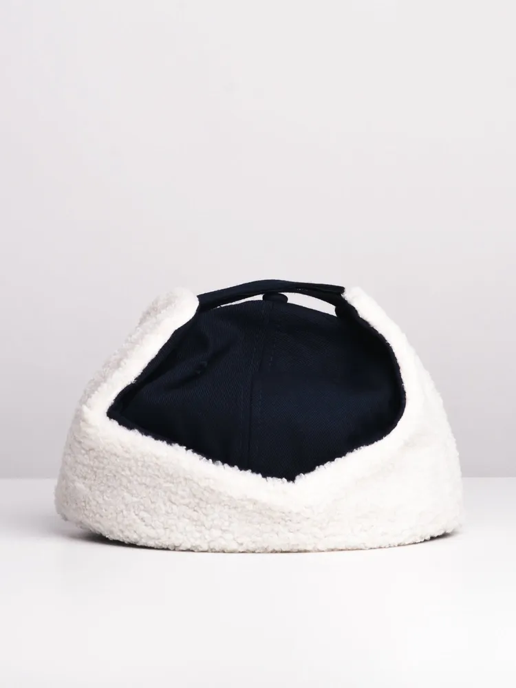 LAMBSWOOL CAP - PEACOAT - CLEARANCE