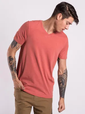 MENS BASIC VNECK - APRICOT