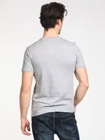 LEVIS GRAPHIC T-SHIRT - CLEARANCE
