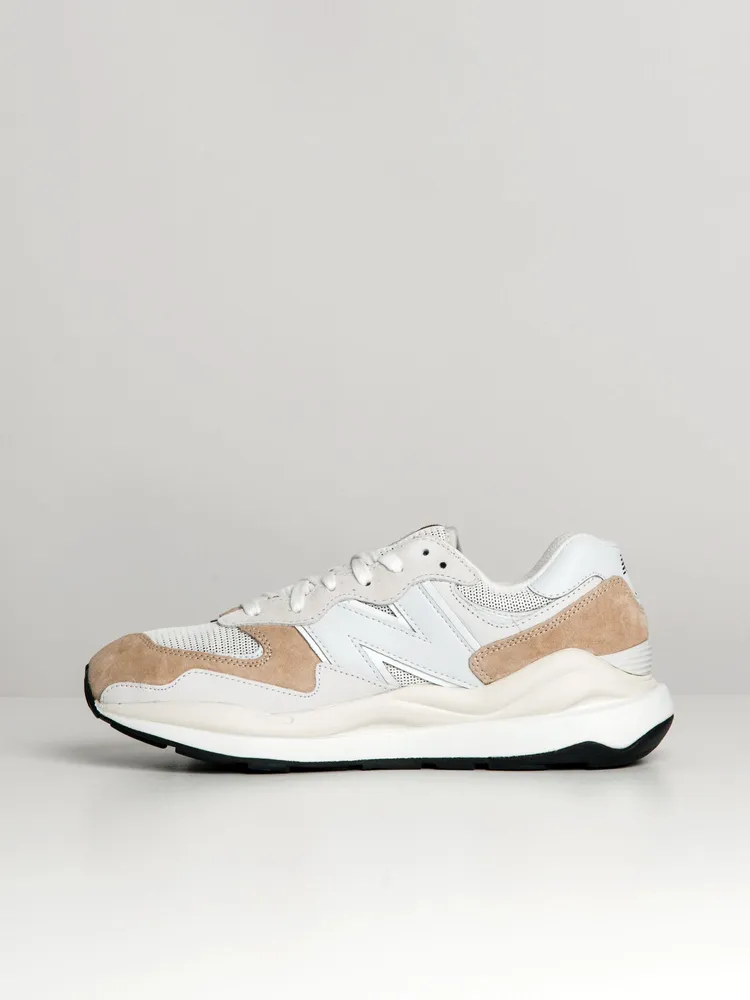 MENS NEW BALANCE THE 5740 SNEAKER