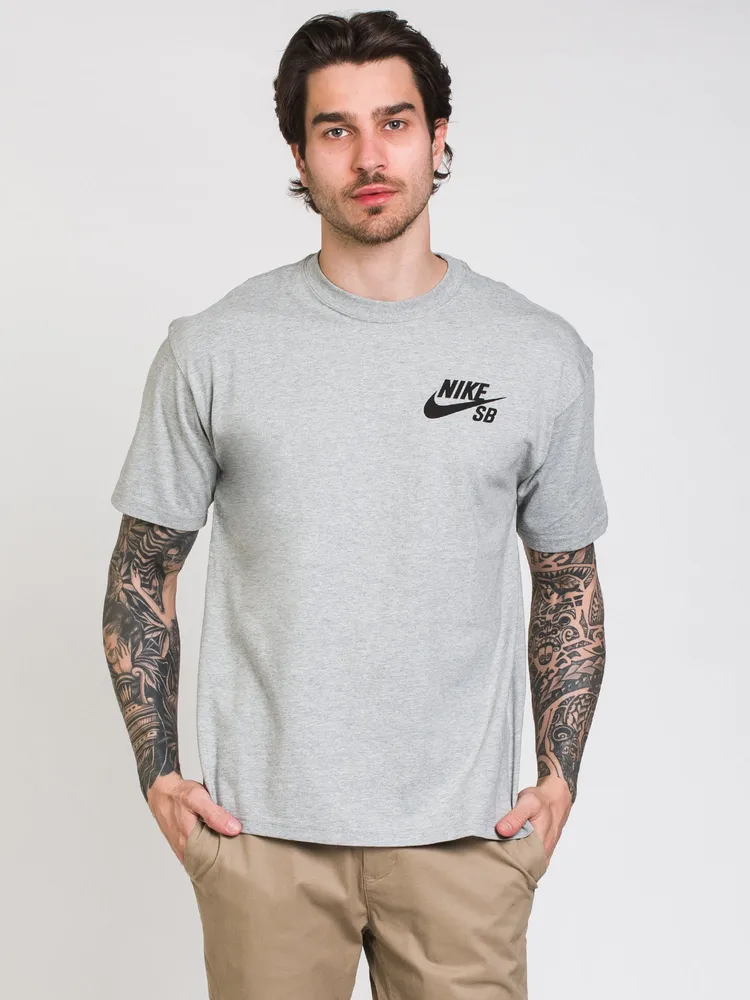 NIKE SB CHEST LOGO T-SHIRT - CLEARANCE