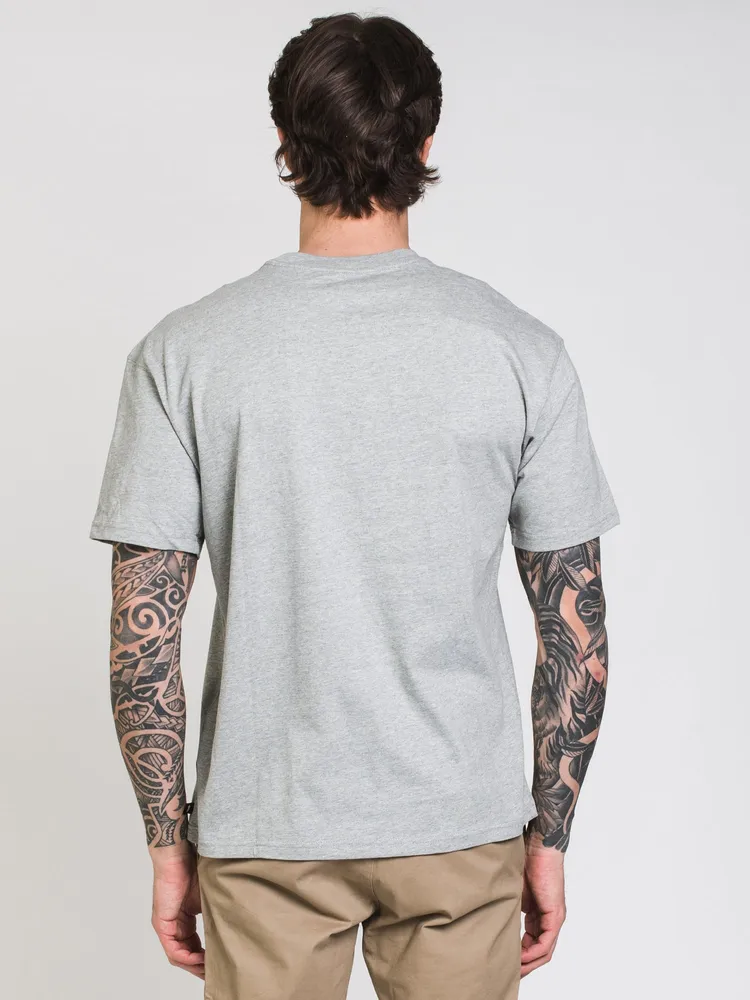 NIKE SB CHEST LOGO T-SHIRT - CLEARANCE