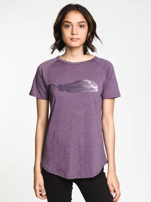 WOMENS FEATHERWAVE RGLN TEE - VIOLET CLEARANCE