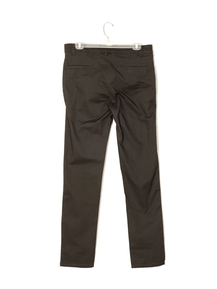 TAINTED SLIM CHINO - CHARCOAL CLEARANCE