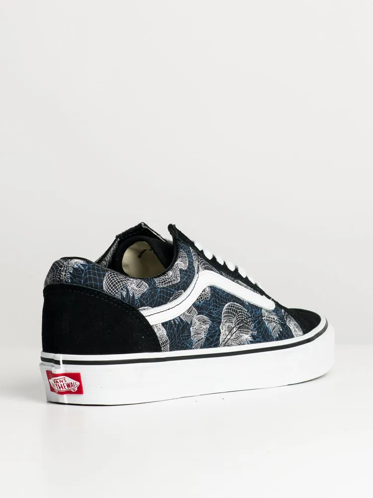 MENS VANS OLD SKOOL SKULLS SNEAKER - CLEARANCE