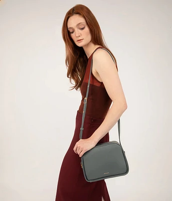 ARC CROSSBODY