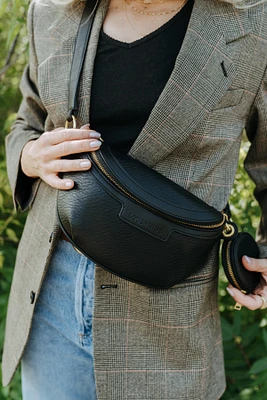 JOEY SLING BAG