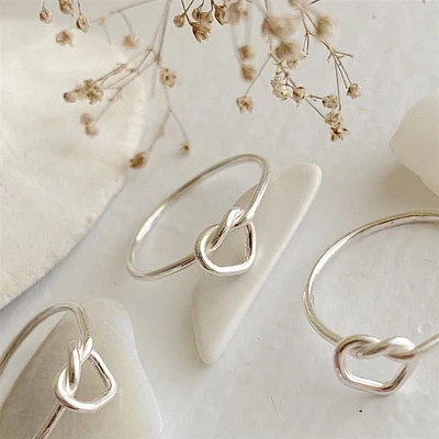 KNOT RING